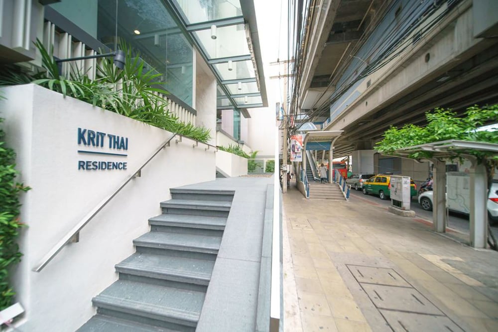 Hotel Kritthai Residence
