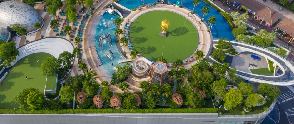 Hotel Grande Centre Point Pattaya