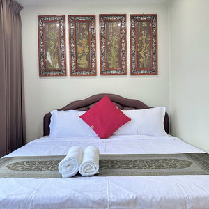 Hotel Longzhu Guesthouse cazare Bang Kho Laem
