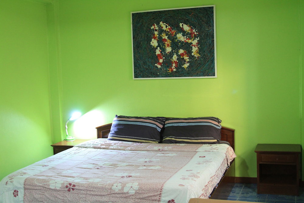 Swan Inn2 Guest House