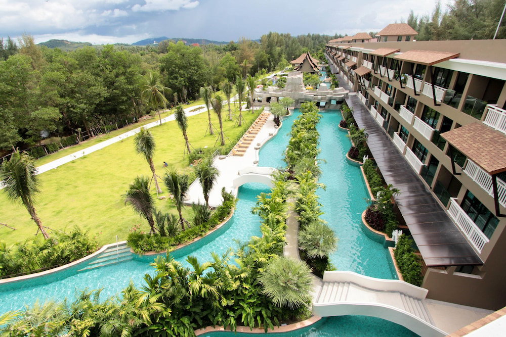 Hotel Maikhao Palm Beach Resort