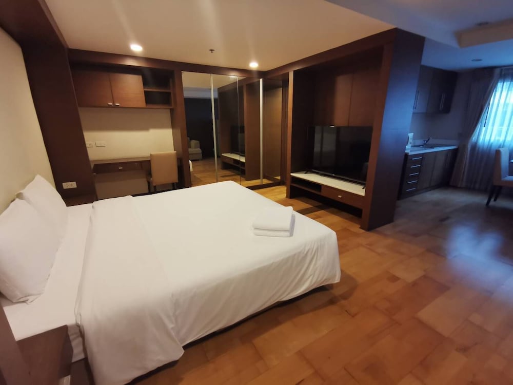Hotel The Ninth Place Serviced Residence