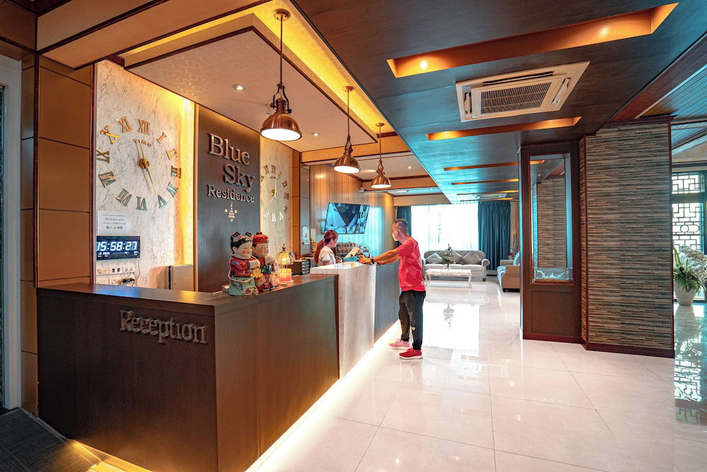 Hotel Blue Sky Residence Airport