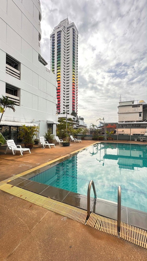Hotel Den - A2 Pratunam - Juldis Tower