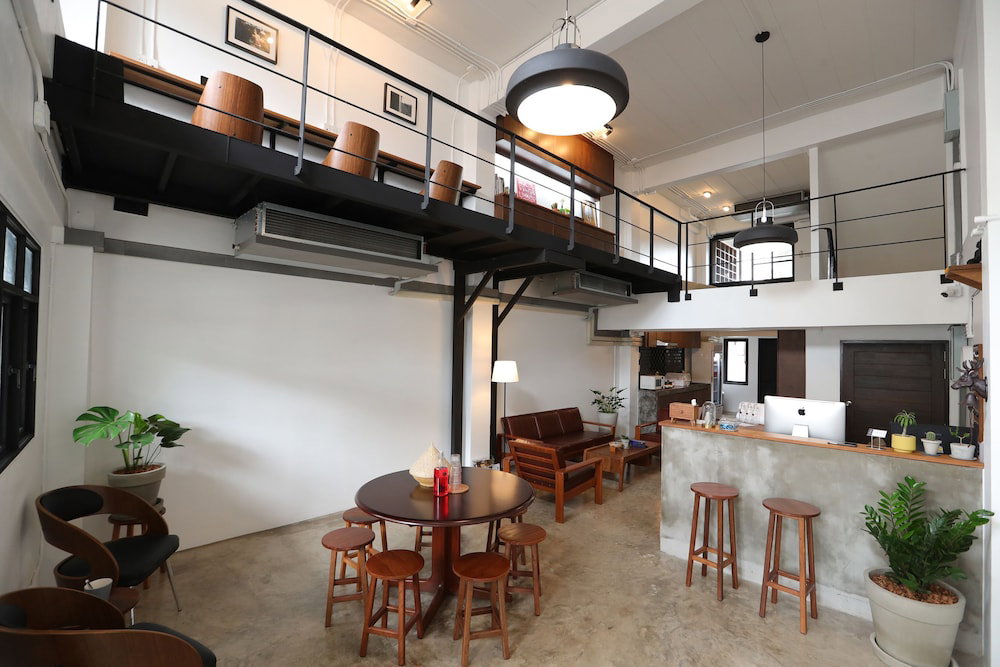 Apartment45 Hostel - Adults Only