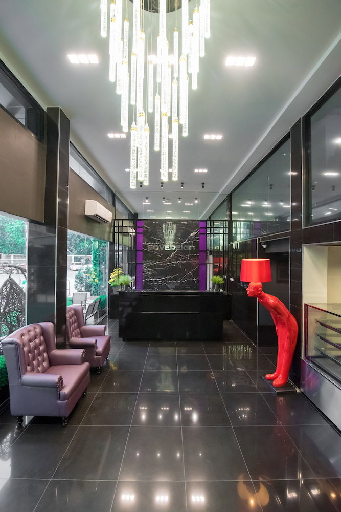 Sovereign Group Hotel