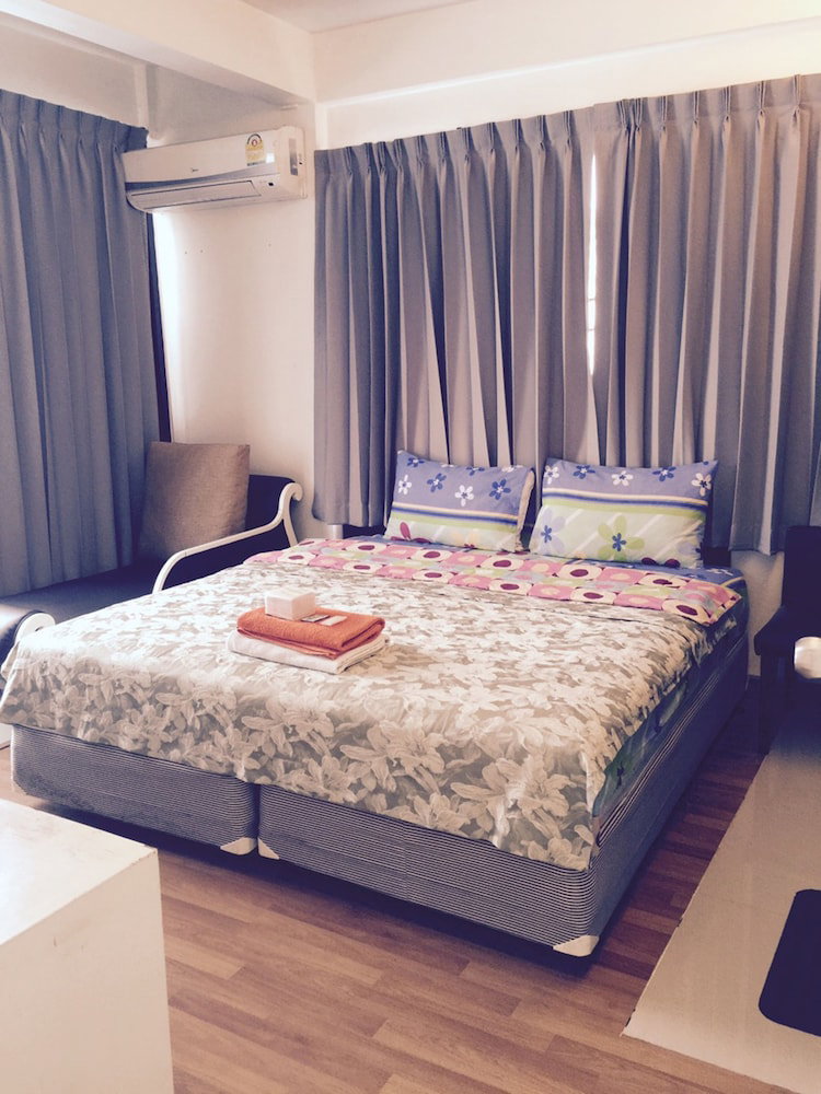 Hotel Nine Place Sukhumvit 40 - Hostel