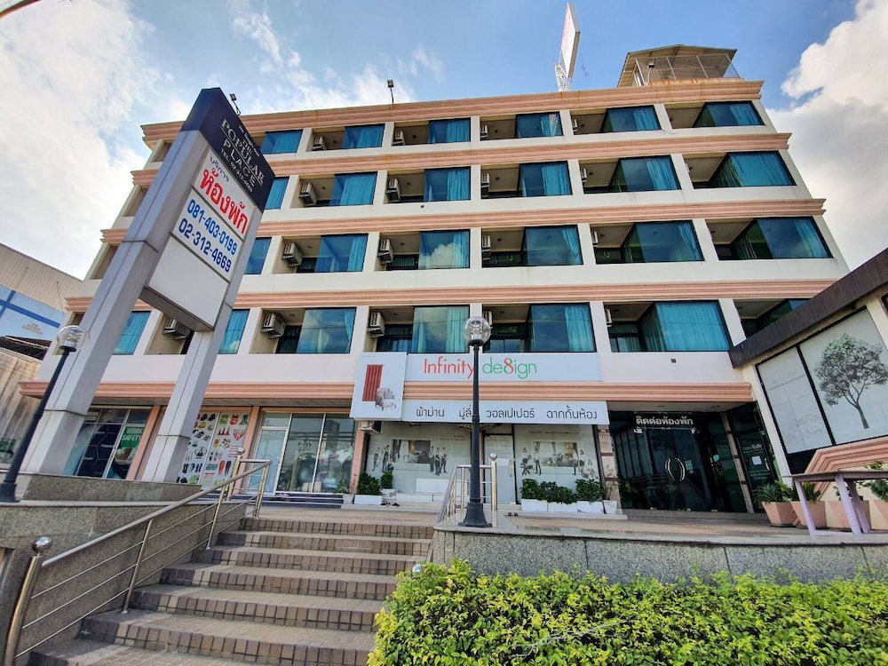 Hotel The Popular Place