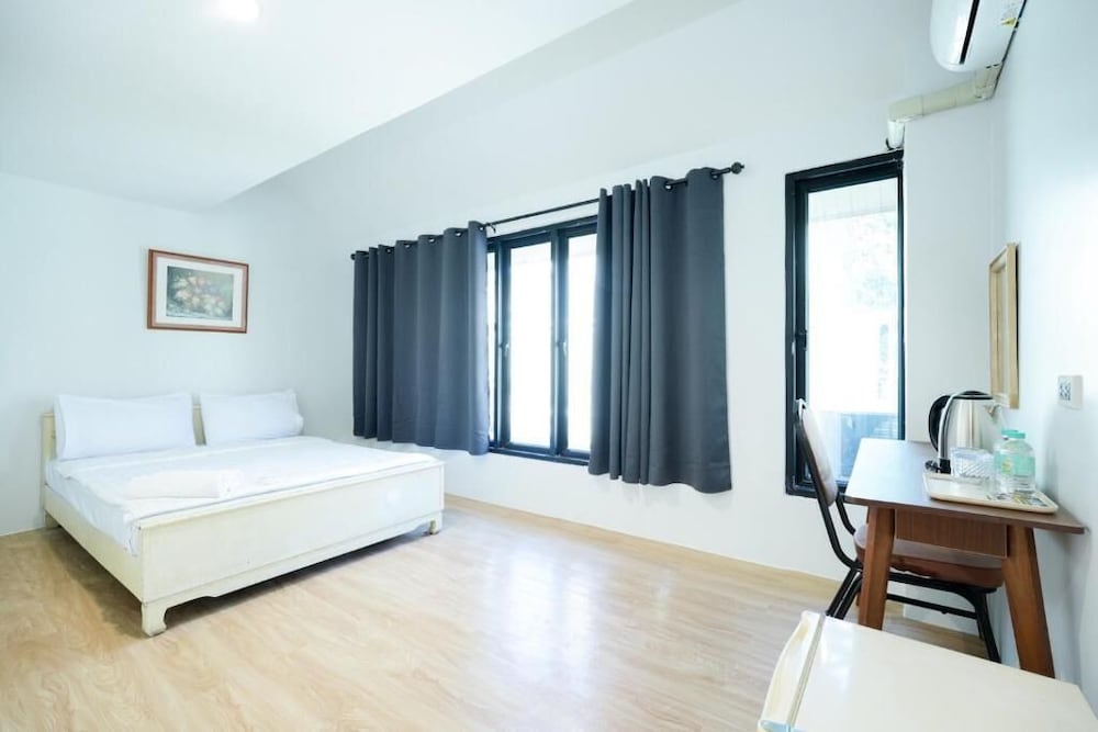 Snap Inn Sukhumvit Soi 1