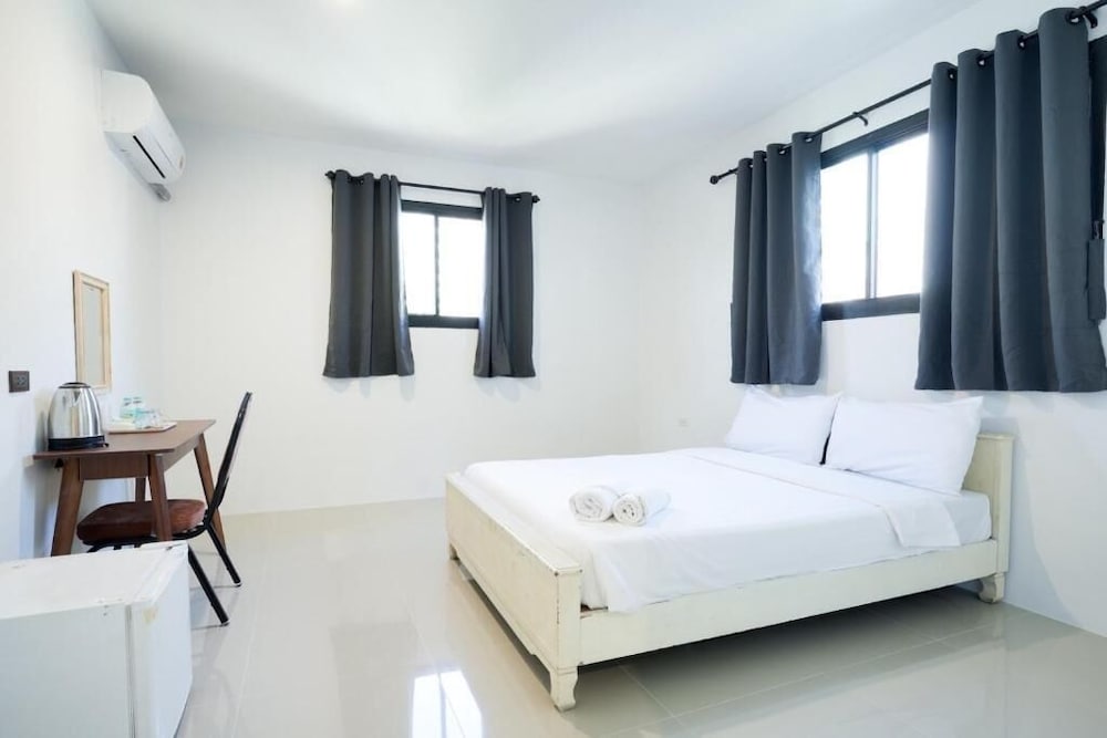 Snap Inn Sukhumvit Soi 1