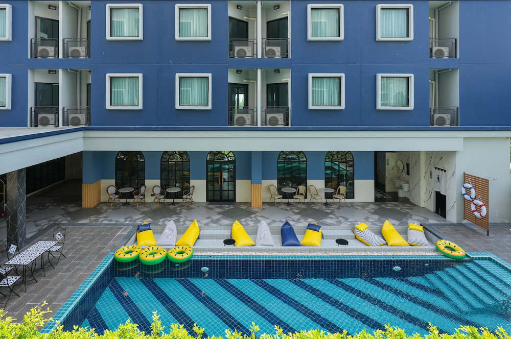 Hotel Cozy Blu Suvarnabhumi