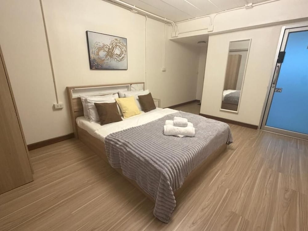 Norn Noi Hostel