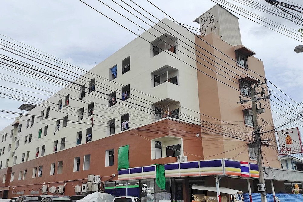 Hotel Kim Hotel At Bangplong