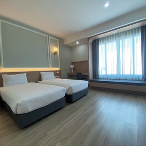 Hotel Mayflower Grande Suite Hotel cazare Phitsanulok