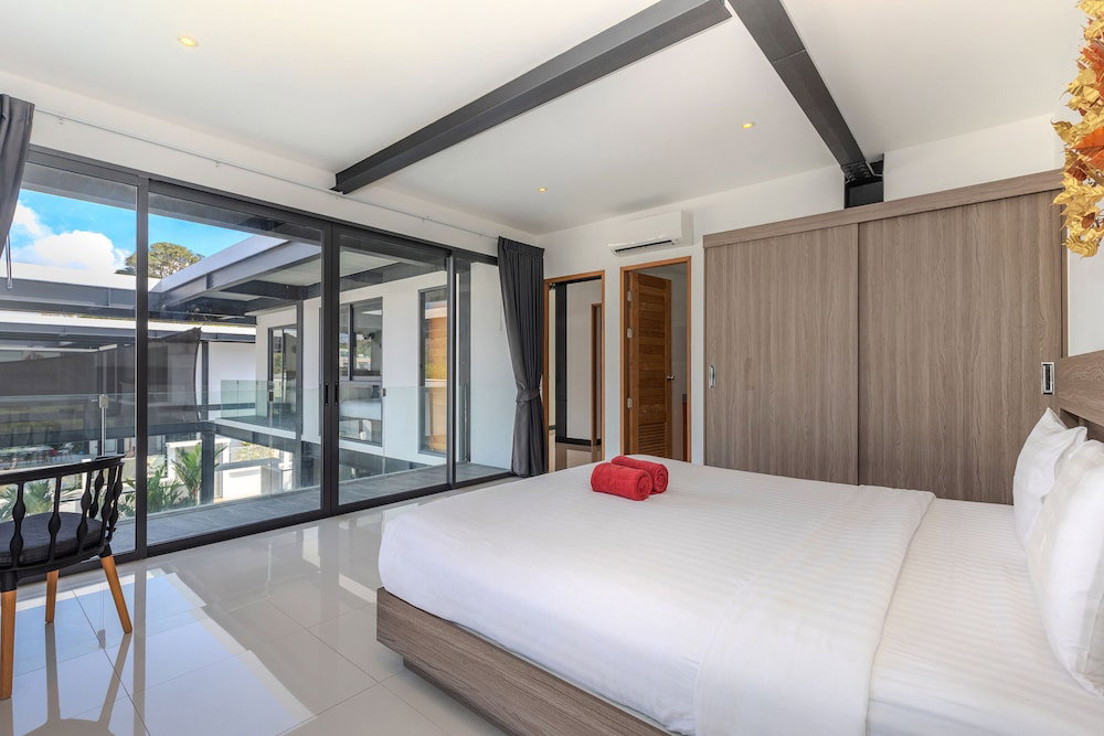 Loft-Style 4Br Salt Pool Villa Sunset 6