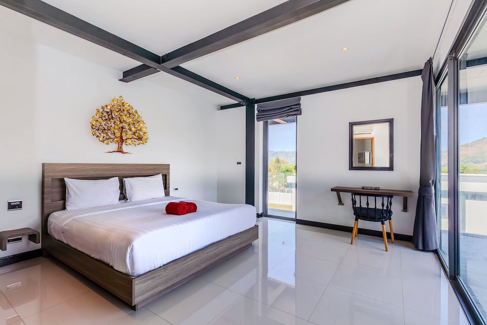 Loft-Style 4Br Salt Pool Villa Sunset 6