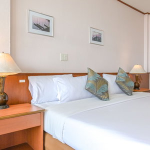 Hotel Rattana Park Hotel cazare Phitsanulok
