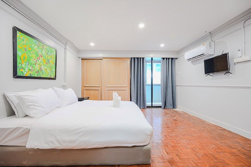 Casa Sukhumvit 39