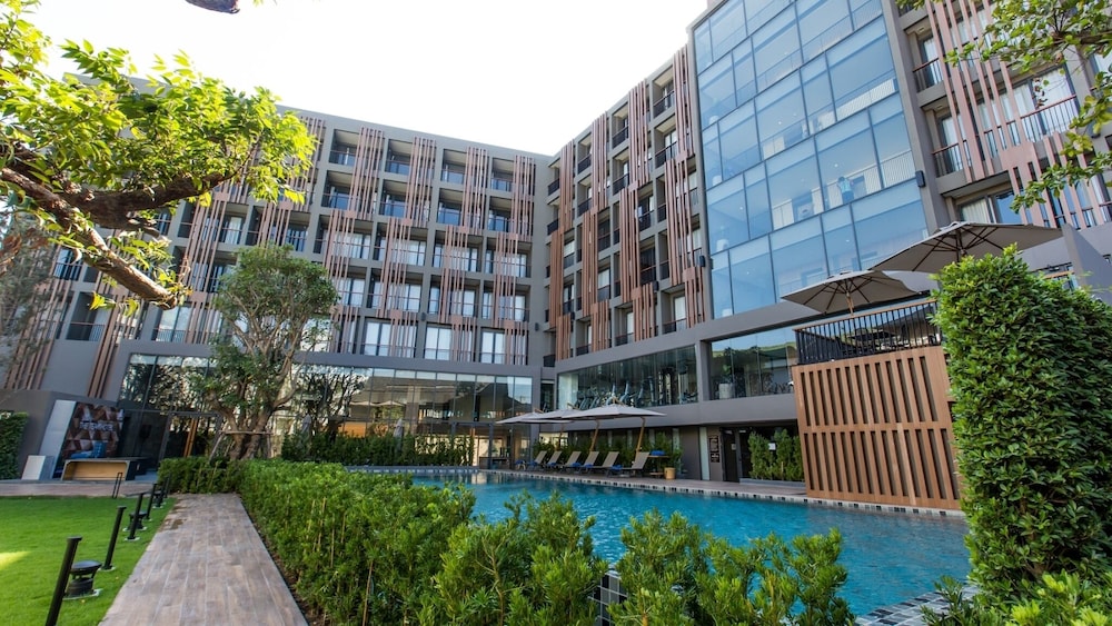 Hotel The Teak Hotel