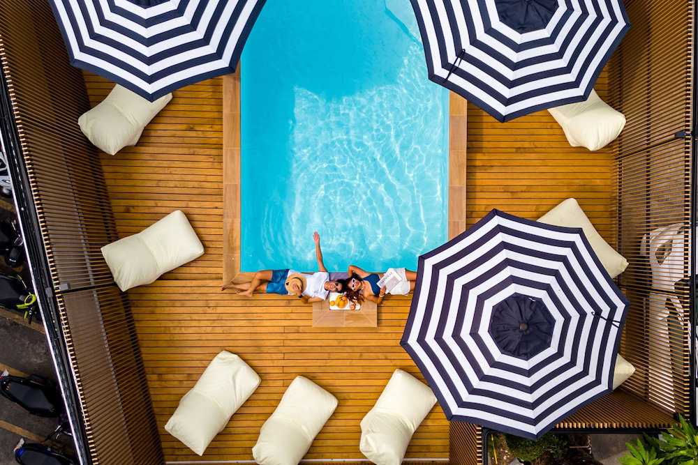 Hotel The Tint At Phuket Town