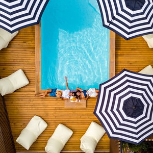 Hotel The Tint At Phuket Town cazare Ban Talat Yai