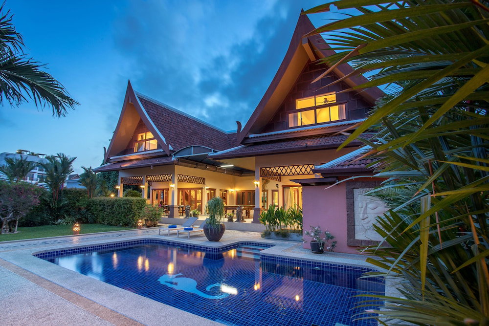 Hotel Blissful Villa Felicity With Ample Space