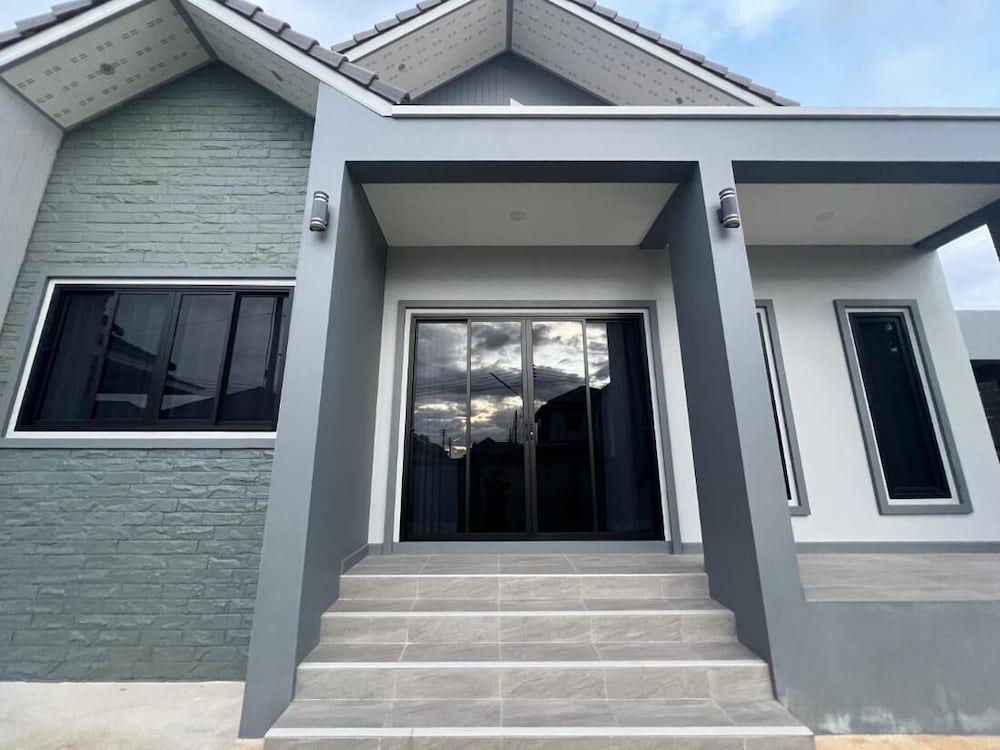 Hotel Holiday Home In Mae Sot
