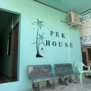 Hotel Pek House cazare Ban Talat Yai