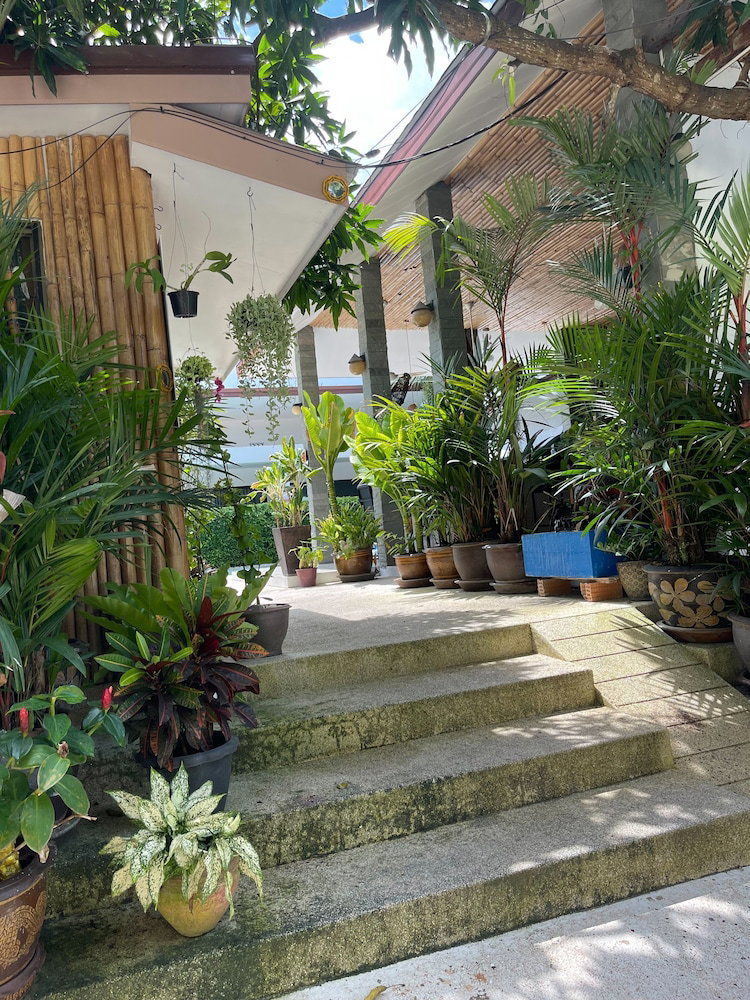Lotus Bleu Resort & Restaurant