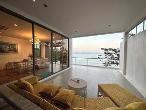 Hotel Private Villa Siray Beach Front cazare Ratsada
