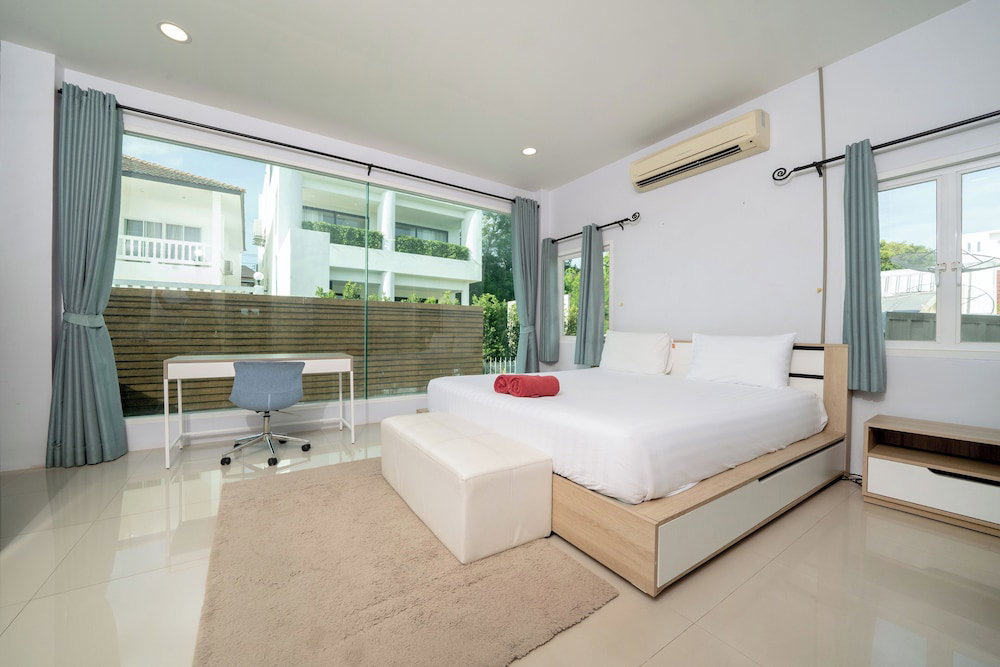 Elegant 3Br Pool Villa Sara Near Naiharn