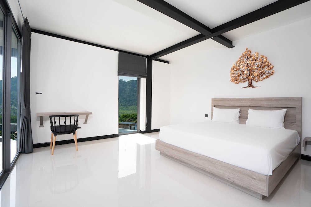 Trendy Modern Pool Villa Sunset Garden 4