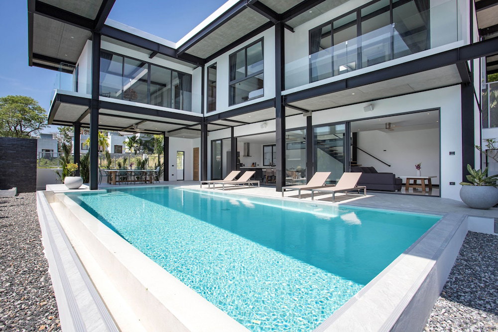 Hotel Elegant 4Br Pool Villa Sunset Garden 3