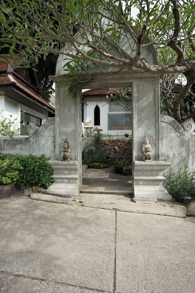 Hotel Lanna Oriental Mae Rim