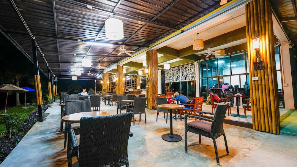 Hotel Green Gen Hotel Phuket