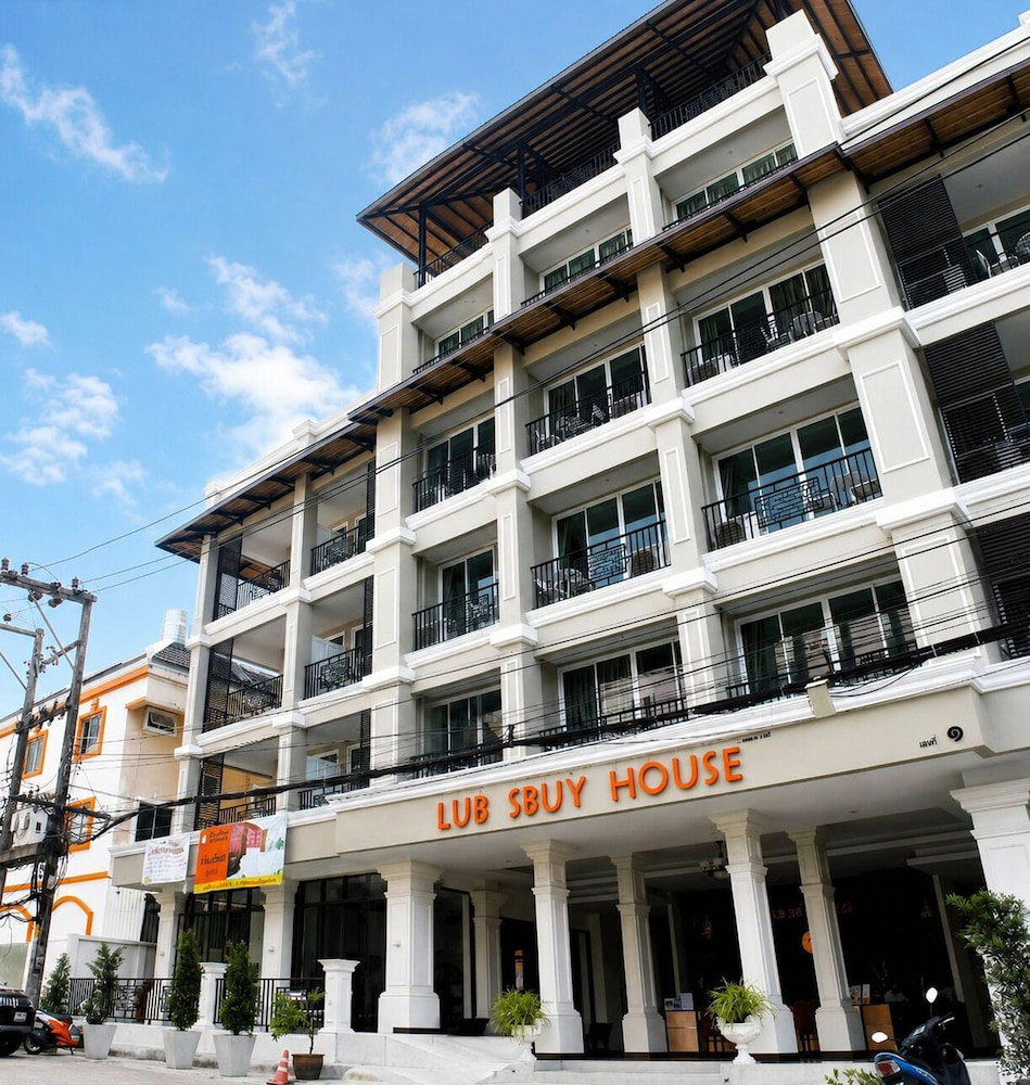 Hotel Lub Sbuy House