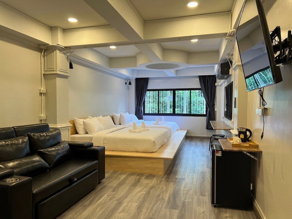 Hotel Pratunam Family House 2