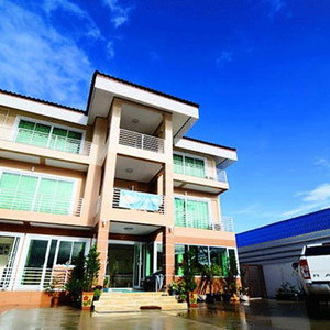 Hotel Laksasuk House cazare Mae Sot