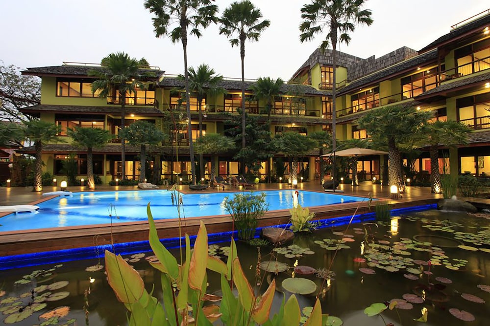 Hotel Vc@Suanpaak Hotel & Serviced Apartments