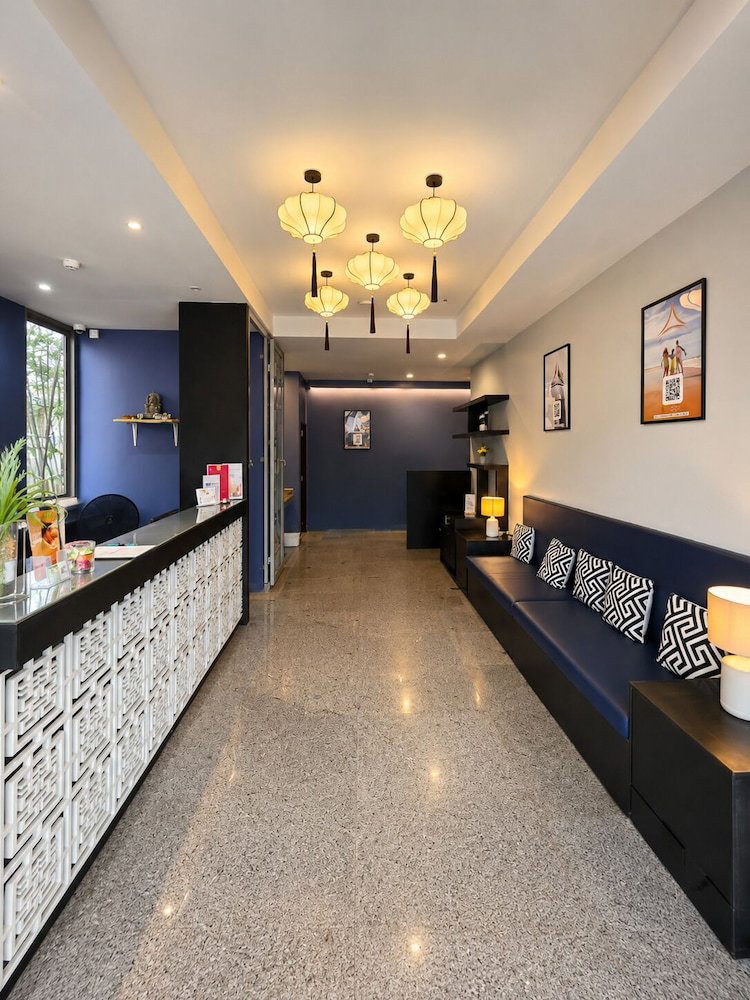 Icheck Inn Phuket Town