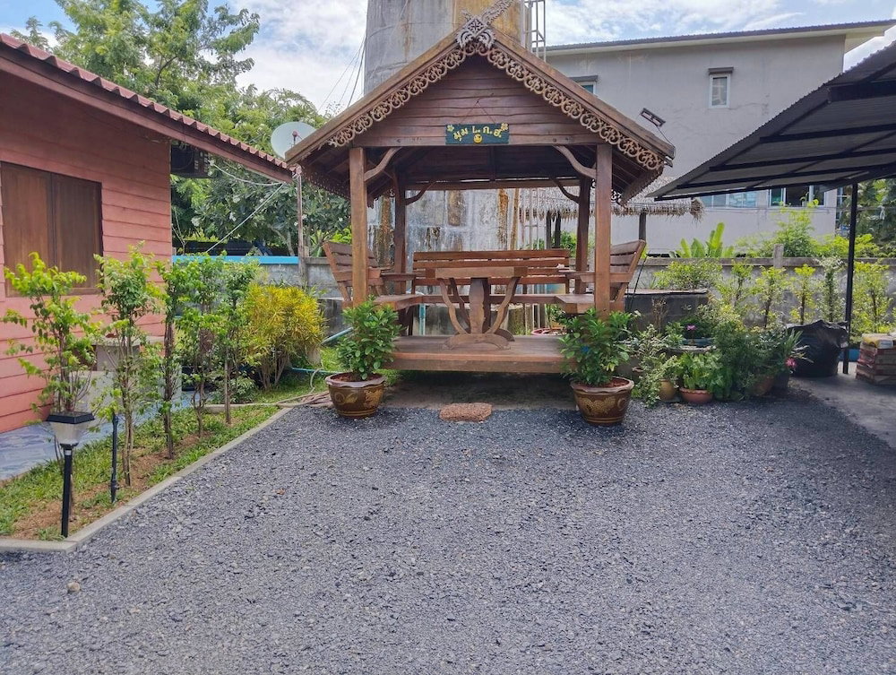 Hotel Sk Hometel Samui Airport