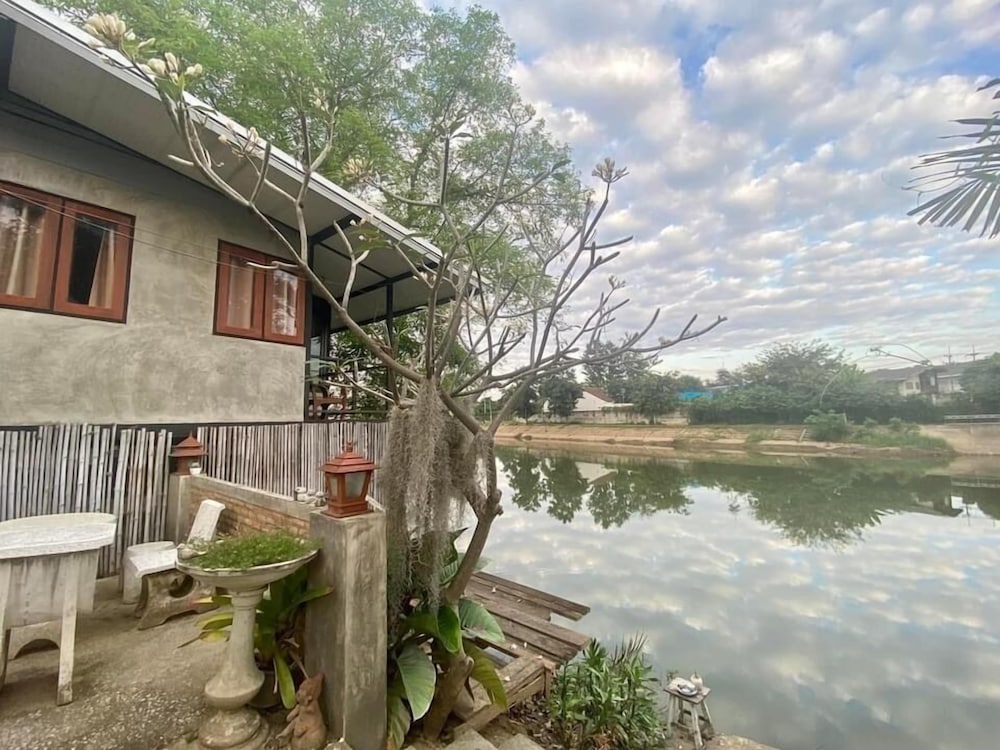 Hotel R-Lampang Guest House