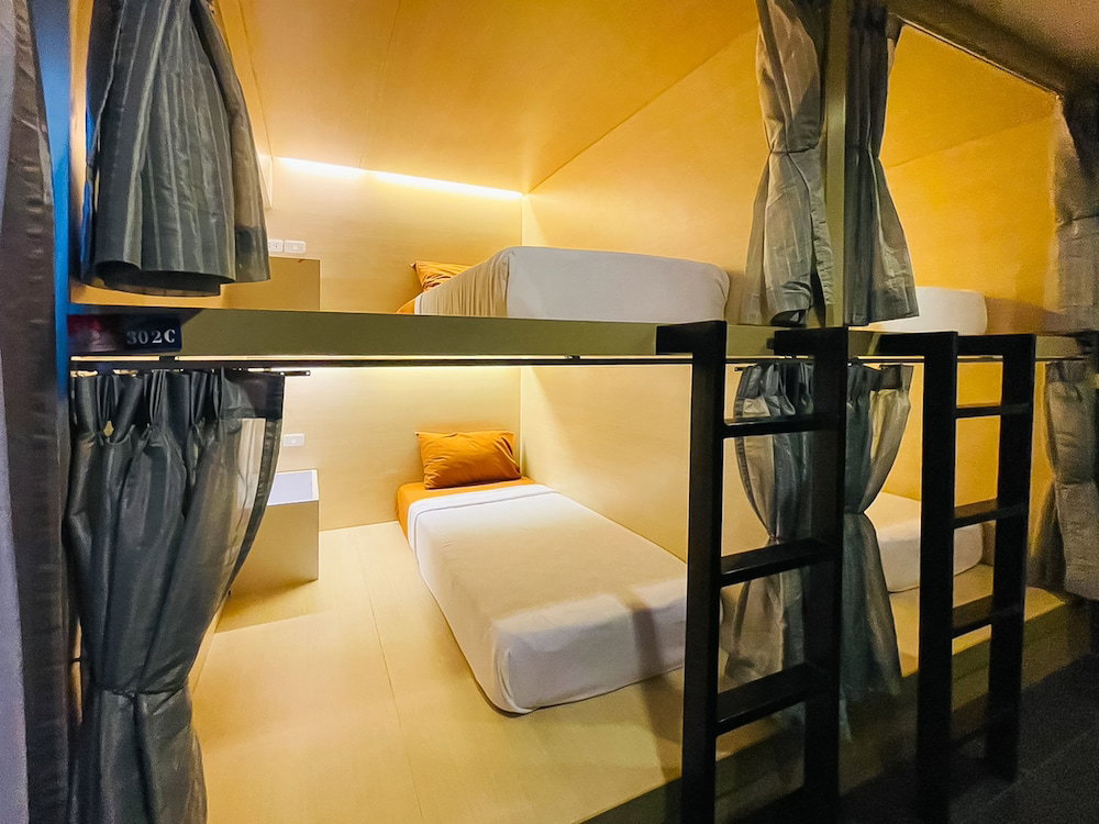 Hotel Rabbitel Phuket