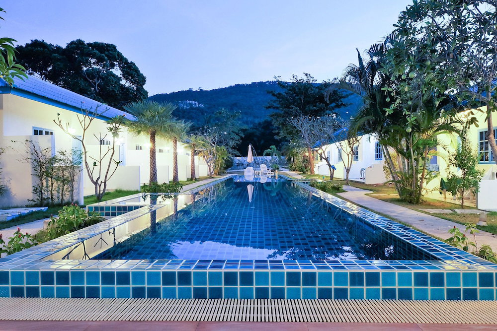 Hotel March Samui Resort