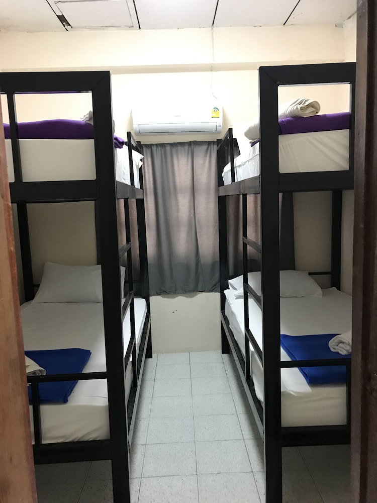 Hotel Holiday Phangan
