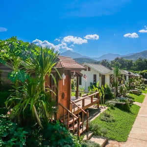 Hotel Suan Doctor cazare Phrao