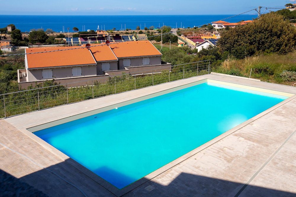 Sardinia Re - Smeralda 16