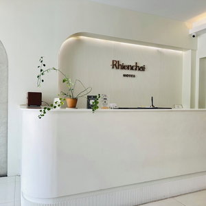 Hotel Rhienchai Place cazare Surat Thani
