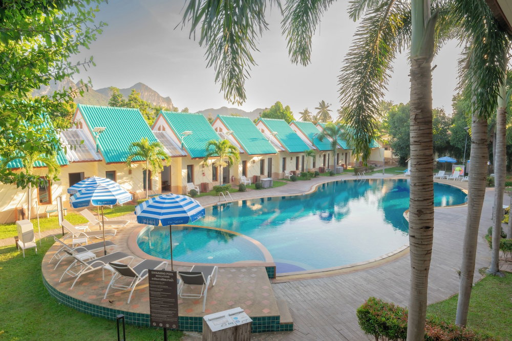 Hotel The Green Beach Resort