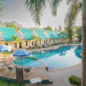 Hotel The Green Beach Resort cazare Sam Roi Yot